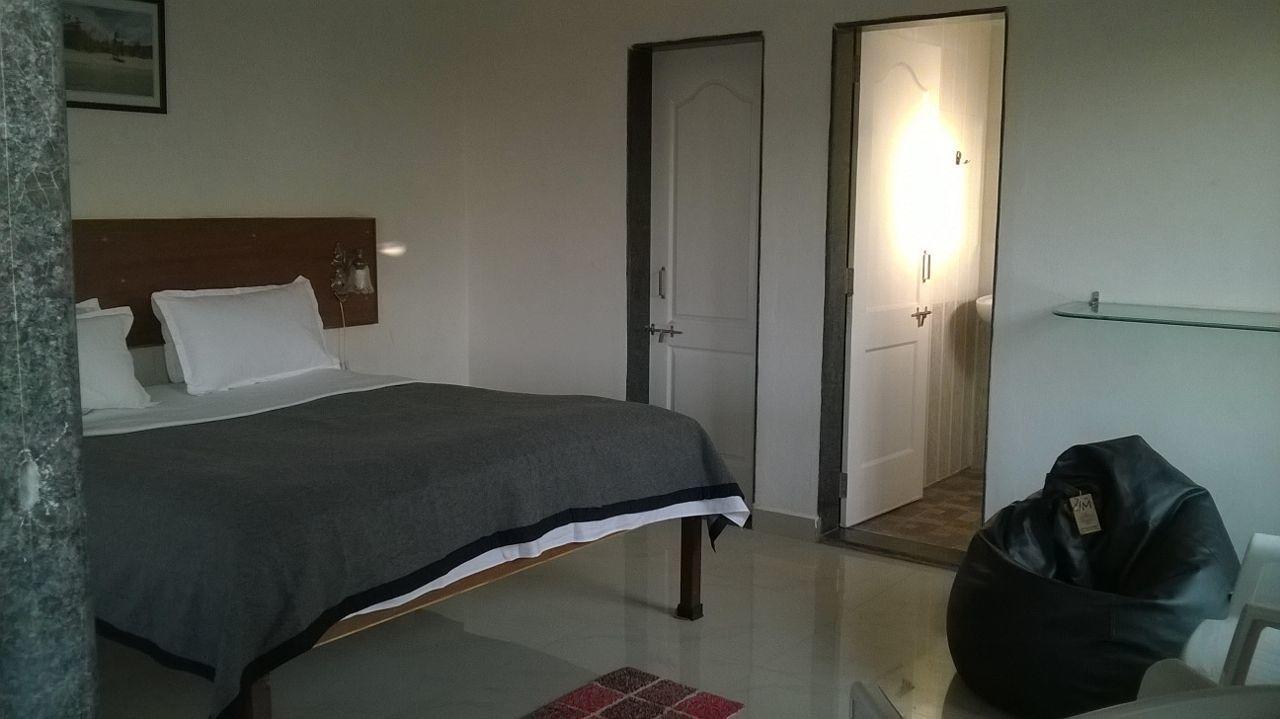 Palm Springs Lake Resort Jaitāpur Eksteriør billede